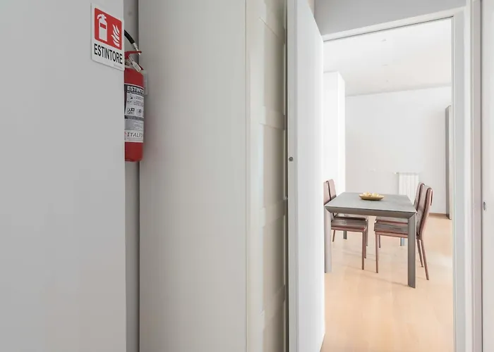 Casa Fonteiana 85 *